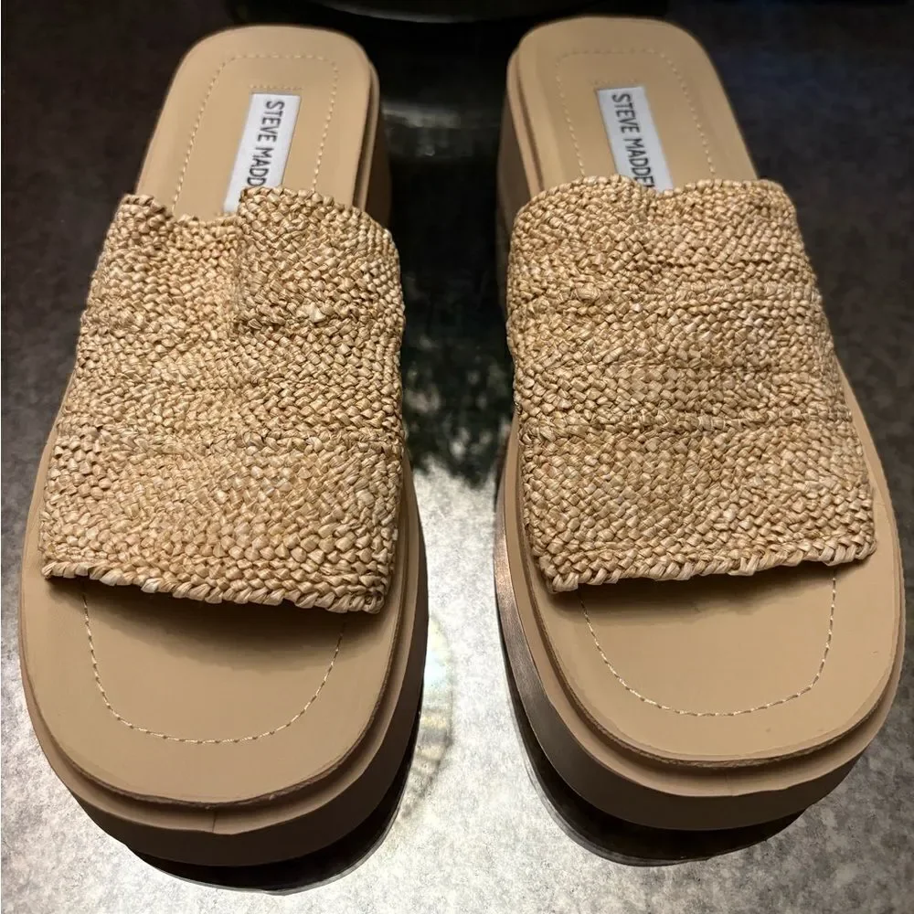 Steve Madden Gimmee Raffia Flatform Sandals